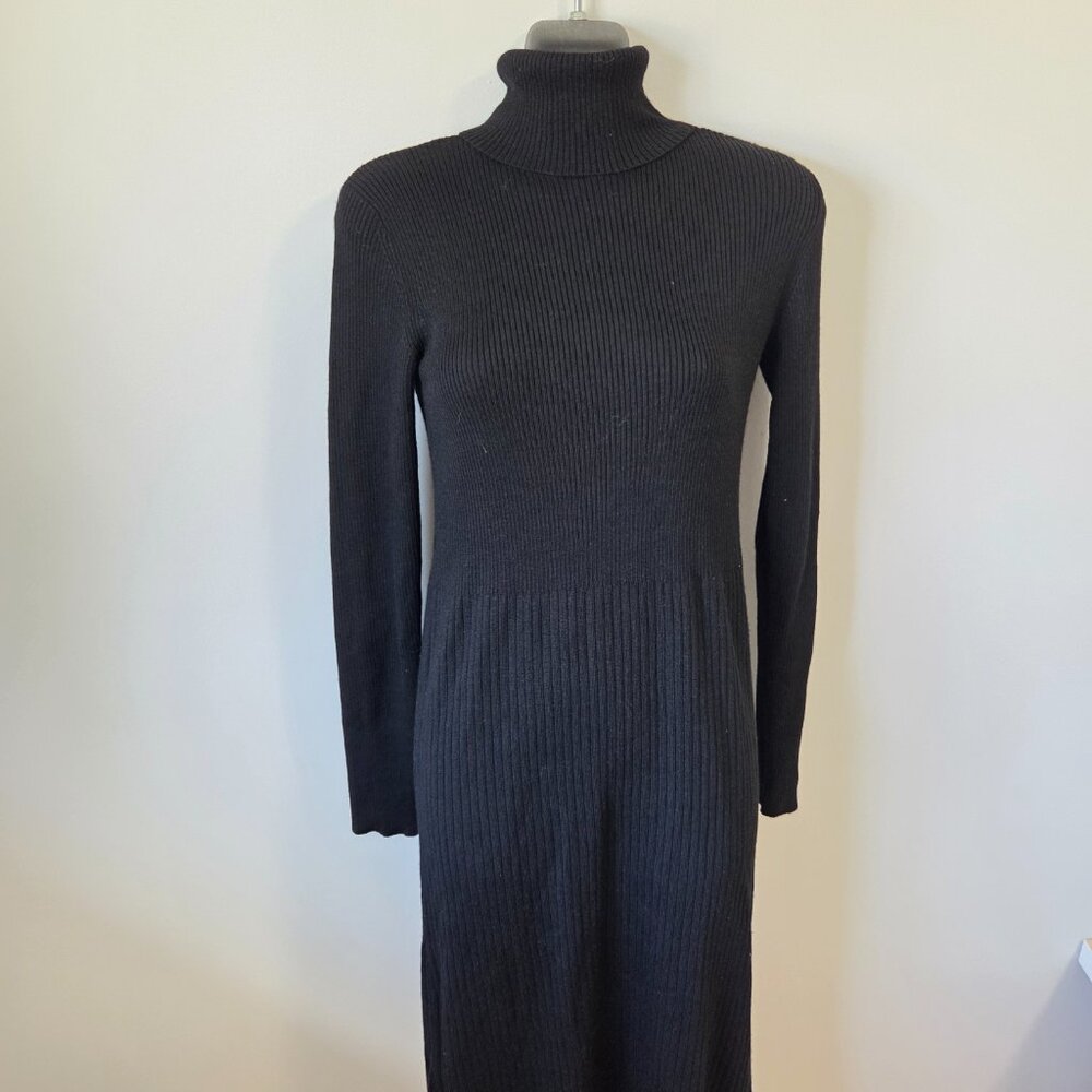 Uniqlo stretch long sleeve turtleneck midi sweater dress